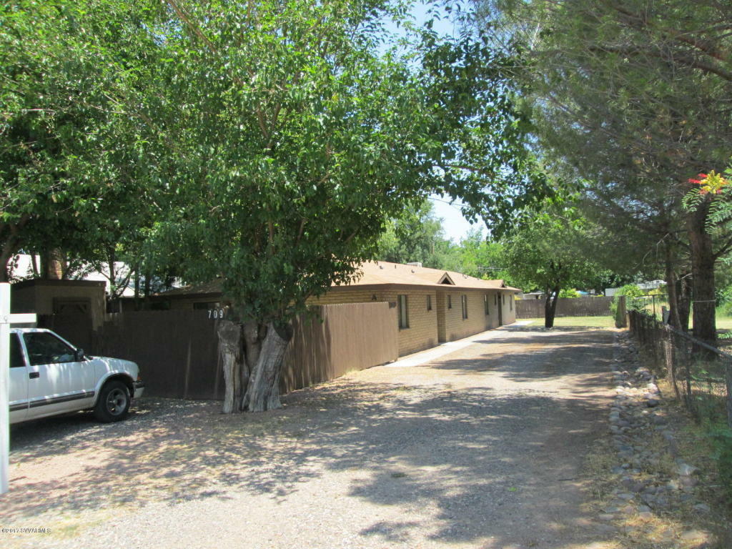 Property Photo:  709 N 8th St  AZ 86326 