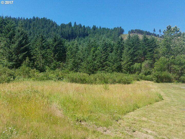 Property Photo:  Suffolk Ln 2  WA 98610 