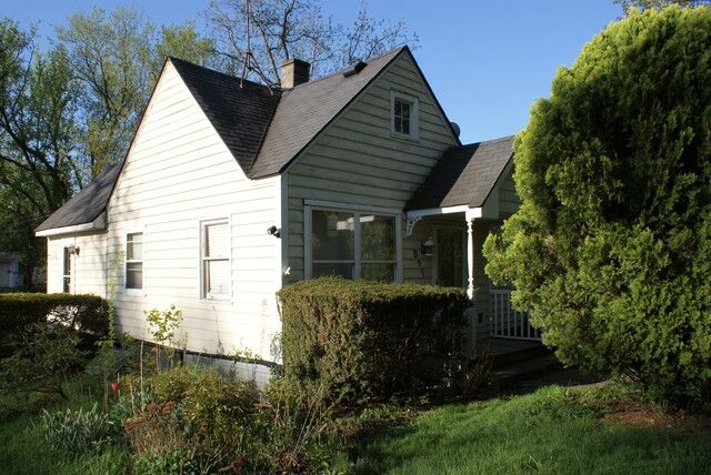 Property Photo: 511 Laurel Court IL 60073