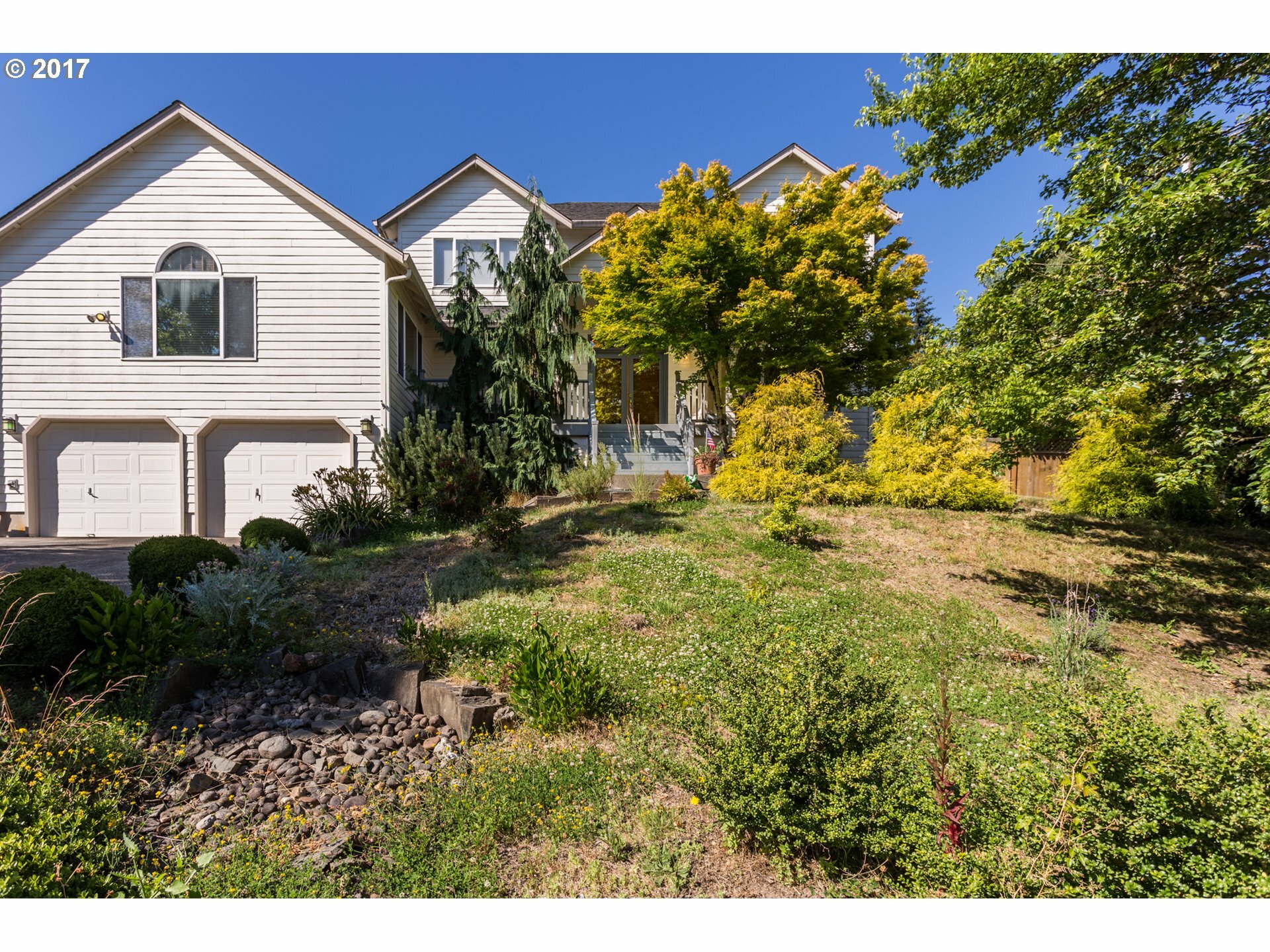 Property Photo:  1240 E Pioneer Loop  WA 98629 