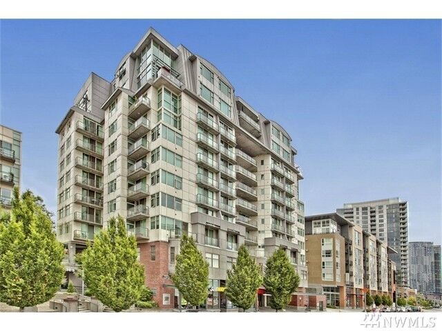 Property Photo: 1100 106th Ave NE 502 WA 98004