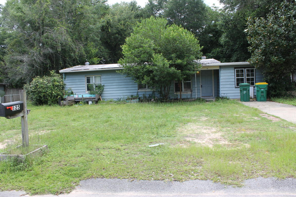 Property Photo: 125 2nd Street FL 32578