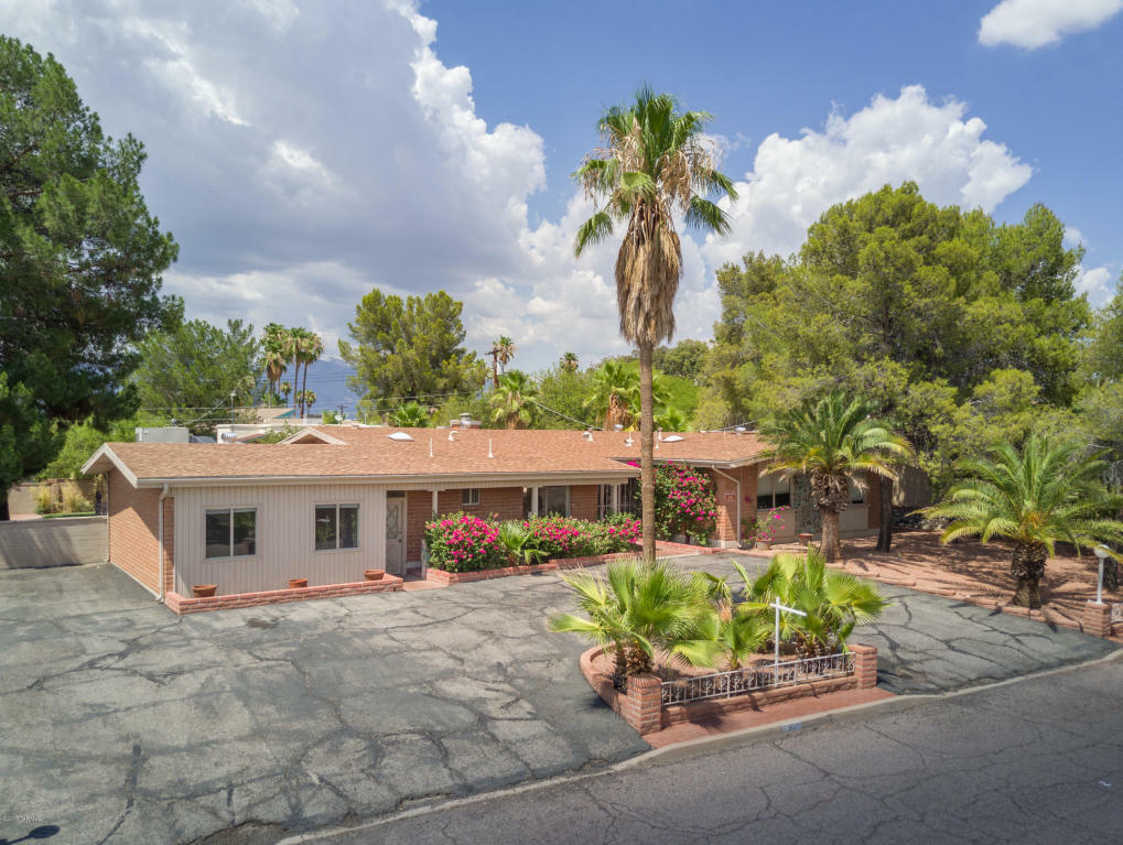 Property Photo:  3625 E Calle Del Prado  AZ 85716 