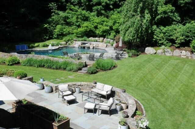 Property Photo:  14 Lakeside Drive  CT 06883 