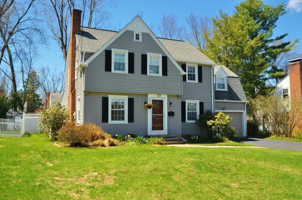 Property Photo:  77 Wardwell Road  CT 06107 