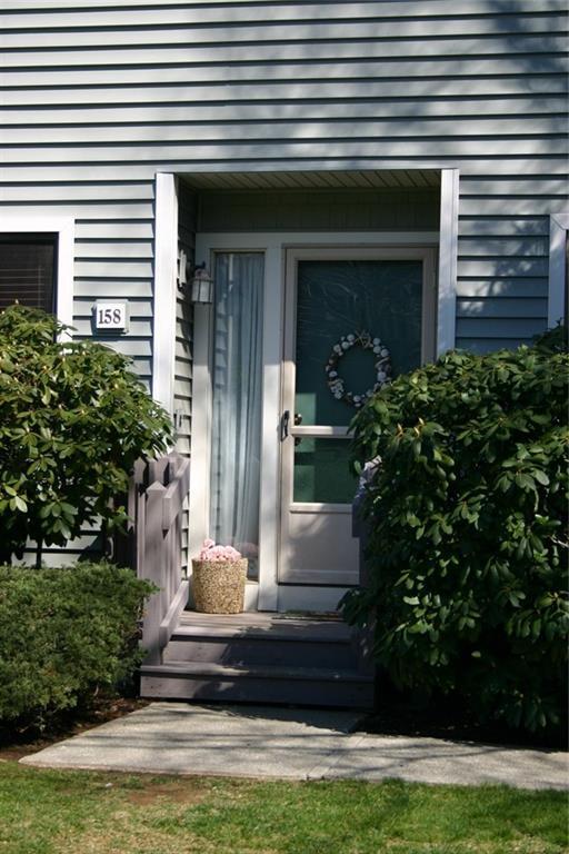 Property Photo:  158 Turtle Bay Drive 158  CT 06405 
