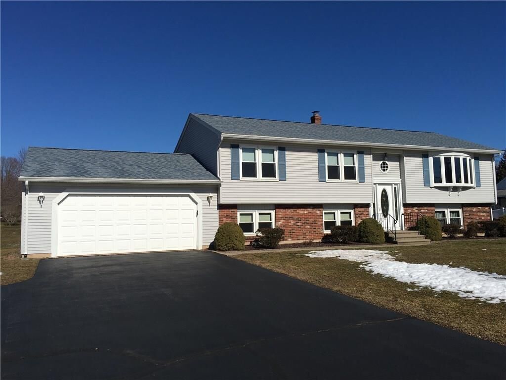 Property Photo: 11 Silo View Road CT 06473