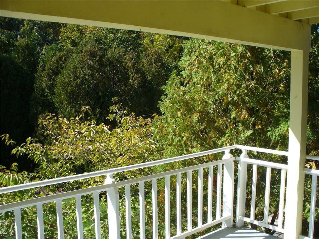 Property Photo: 300 Boston Post Road Apt 23 CT 06385