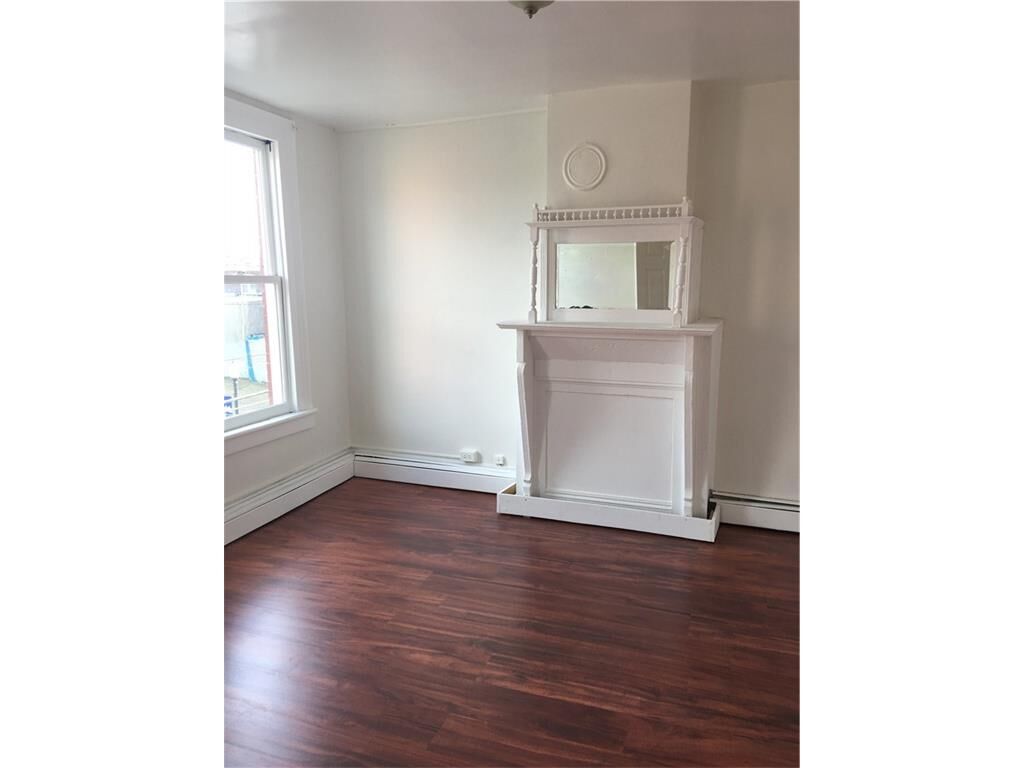 Property Photo:  565 East Main Street 3fl  CT 06608 