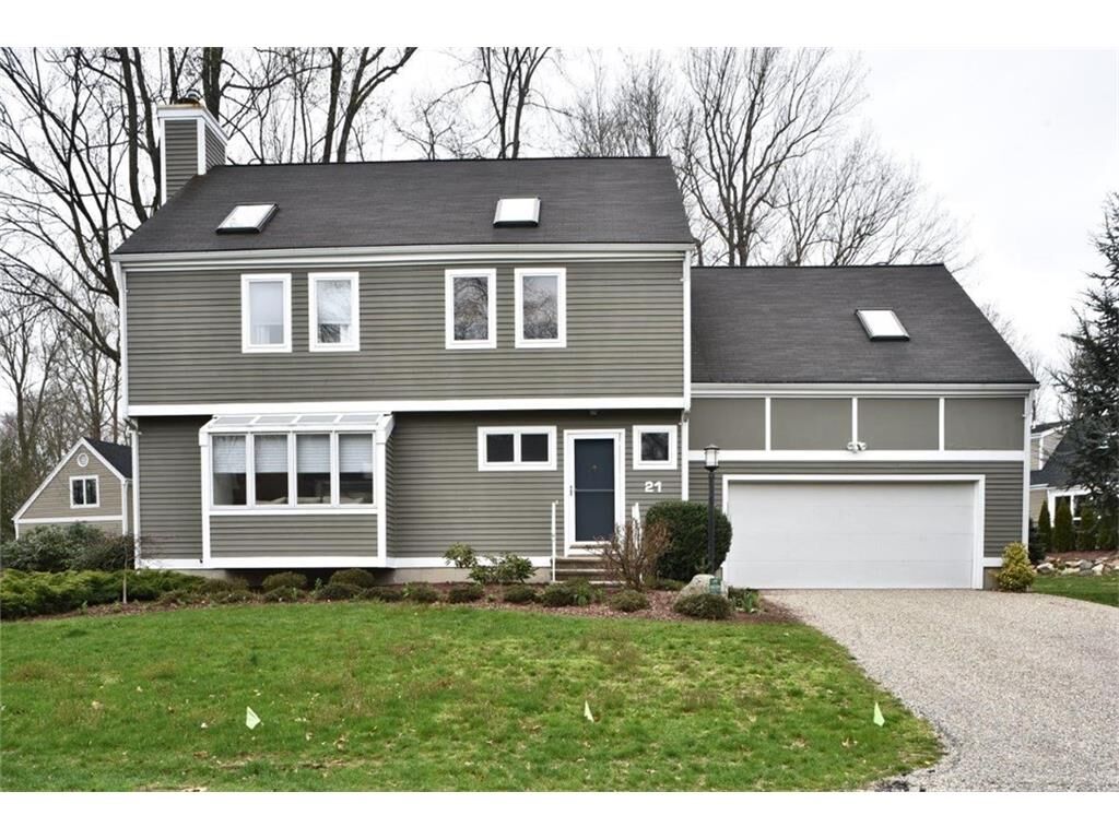 Property Photo:  21 Hunting Ridge Farms Road 21  CT 06405 