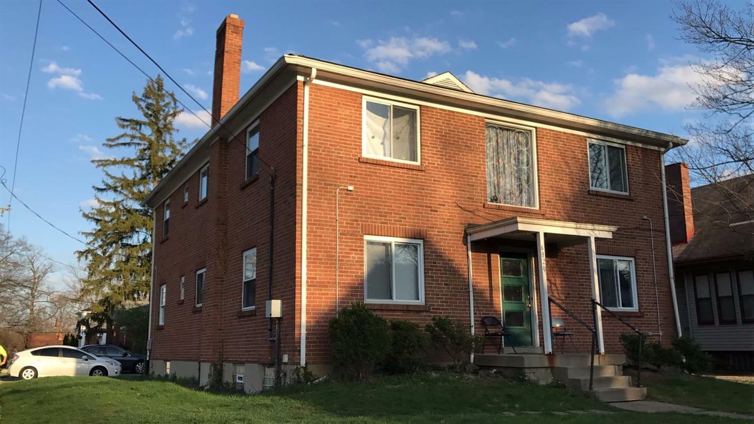 Property Photo:  6820 Plainfield Road  OH 45236 