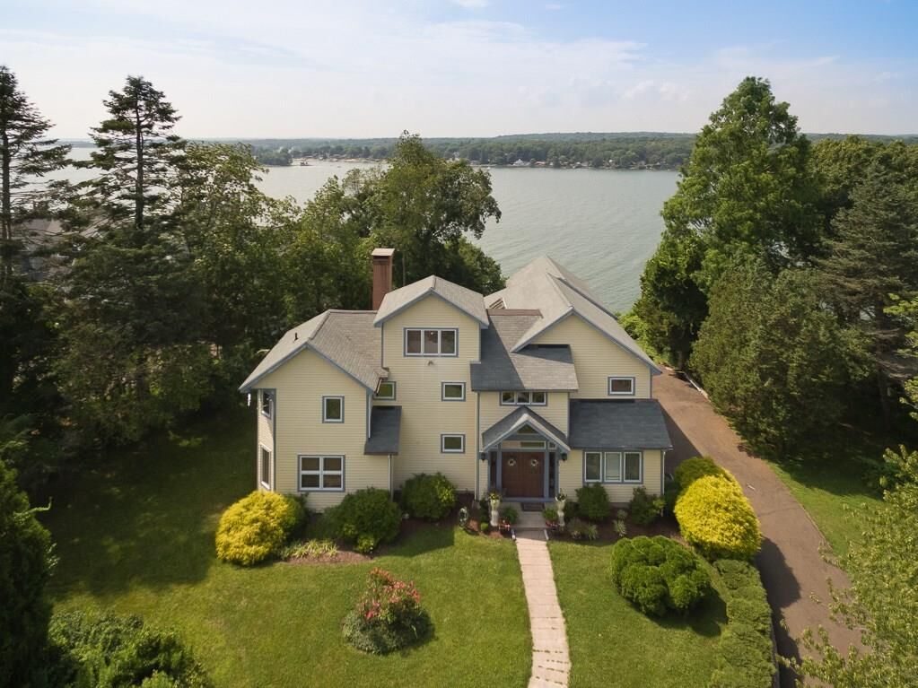 Property Photo: 267 Old Sachems Head Road CT 06437