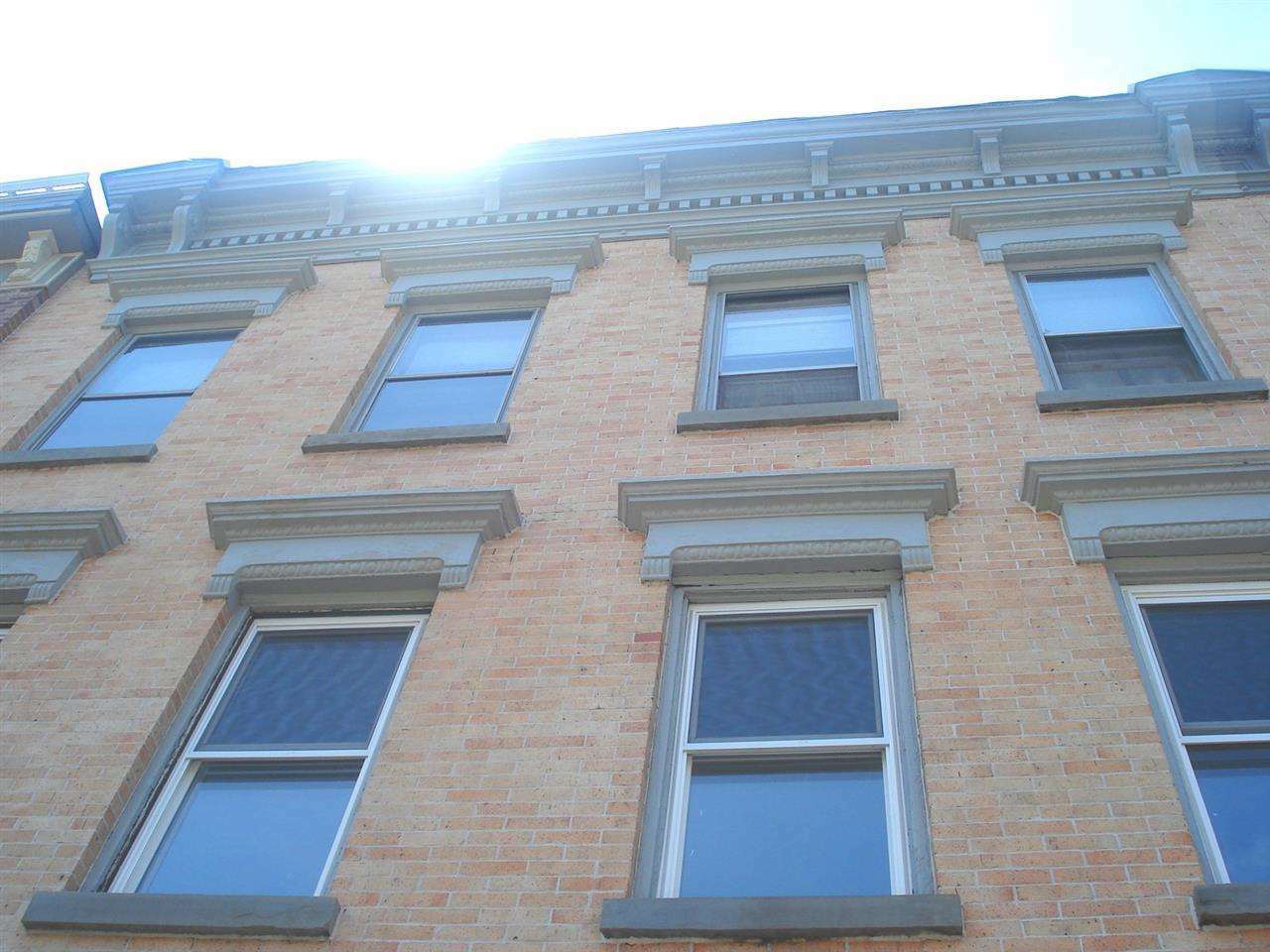 Property Photo:  347 7th St 2R/4  NJ 07302 