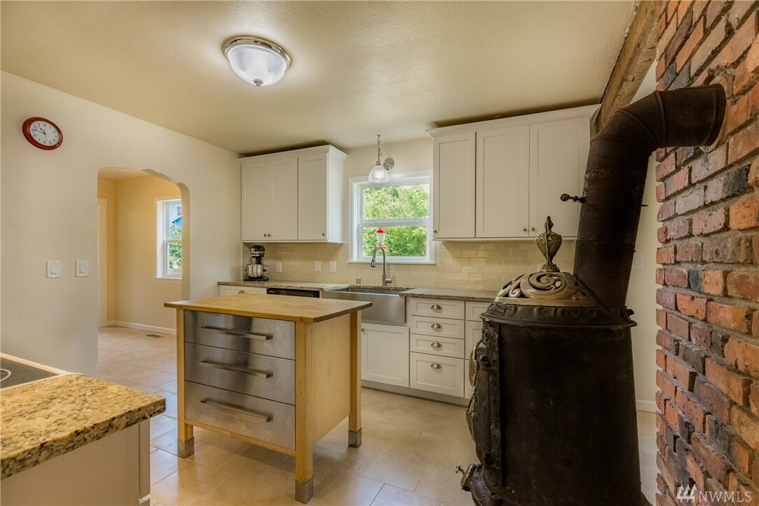Property Photo:  31612 8th Ave S  WA 98580 
