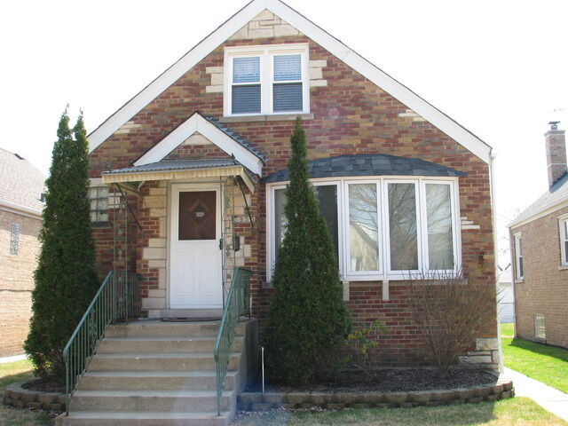 Property Photo: 5955 W Leland Avenue IL 60630