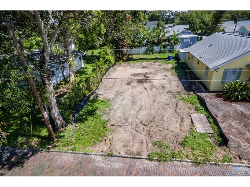 Property Photo:  475 27th Avenue N  FL 33704 