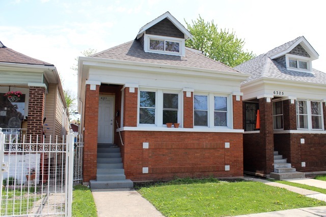 Property Photo:  6323 S Washtenaw Avenue  IL 60629 