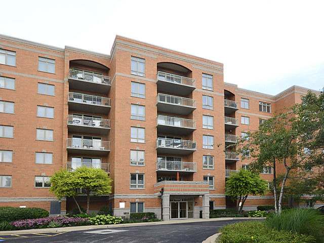 Property Photo: 6801 Milwaukee Avenue 705 IL 60714