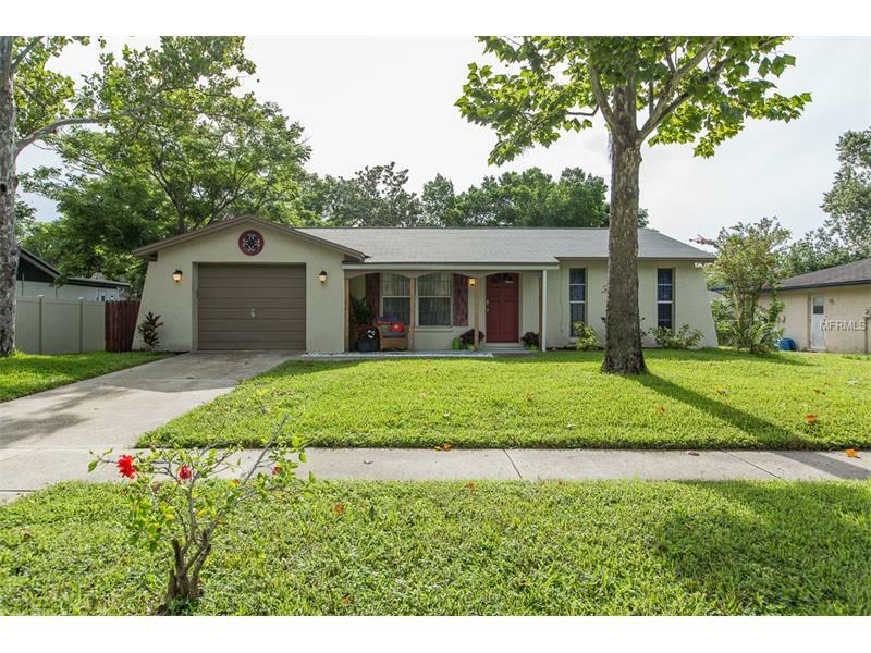 Property Photo:  901 Peninsula Road  FL 34689 