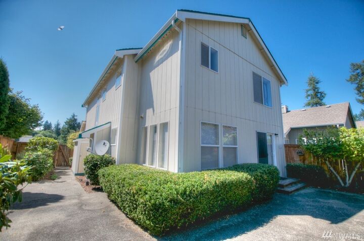 Property Photo:  4522 Seville Dr SE  WA 98503 