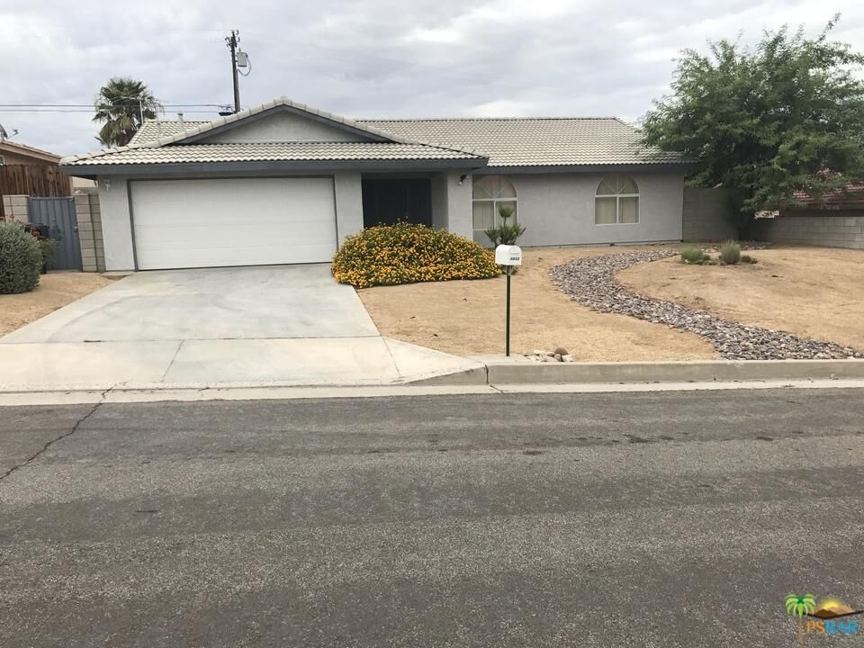 Property Photo:  9850 Valencia Dr  CA 92240 