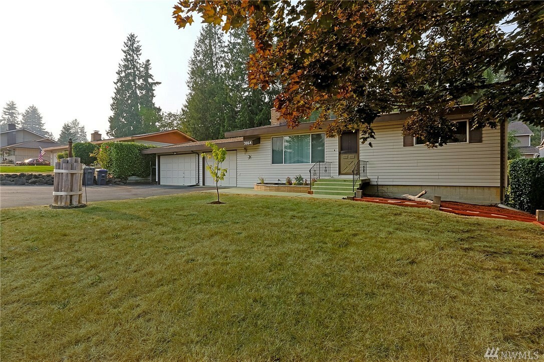 Property Photo:  3864 Pinecone Dr NE  WA 98310 