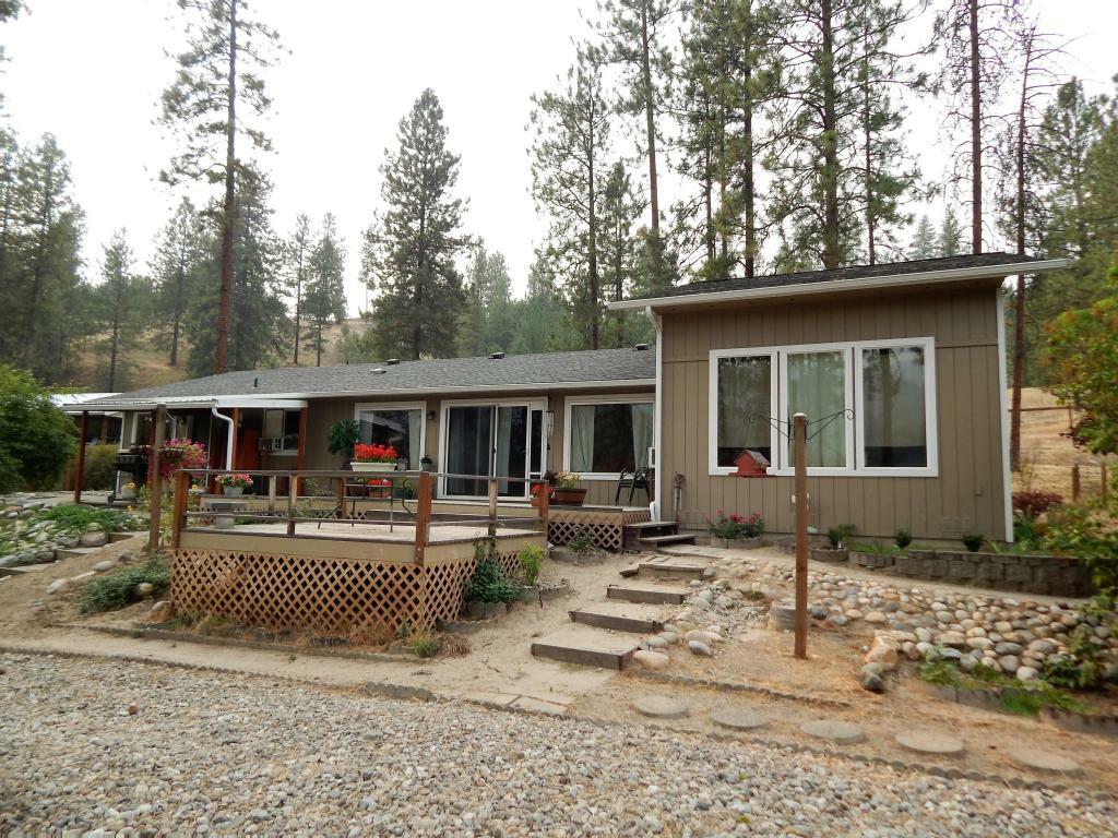 Property Photo:  1259 Hwy 25 S  WA 99141 