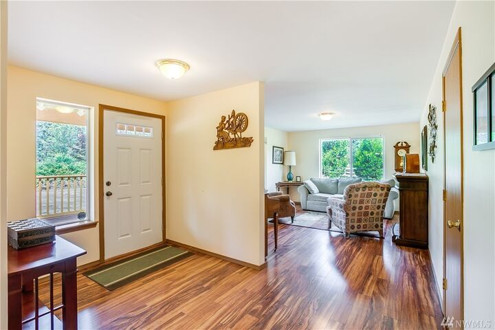 Property Photo: 2825 112th Ave E WA 98372