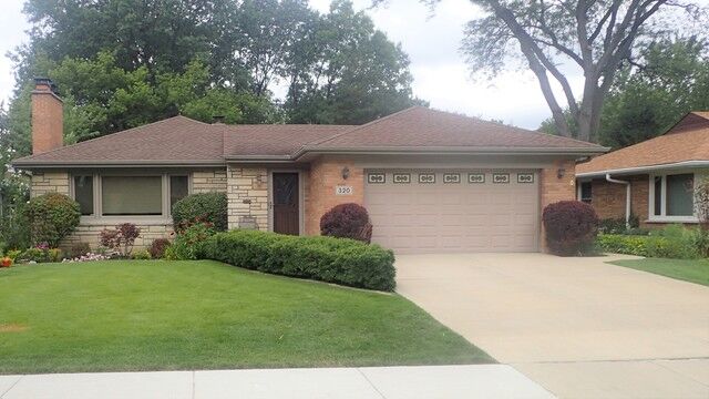 Property Photo:  320 Cornell Avenue  IL 60016