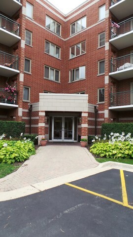 Property Photo:  6461 Warner Avenue 508  IL 60634 