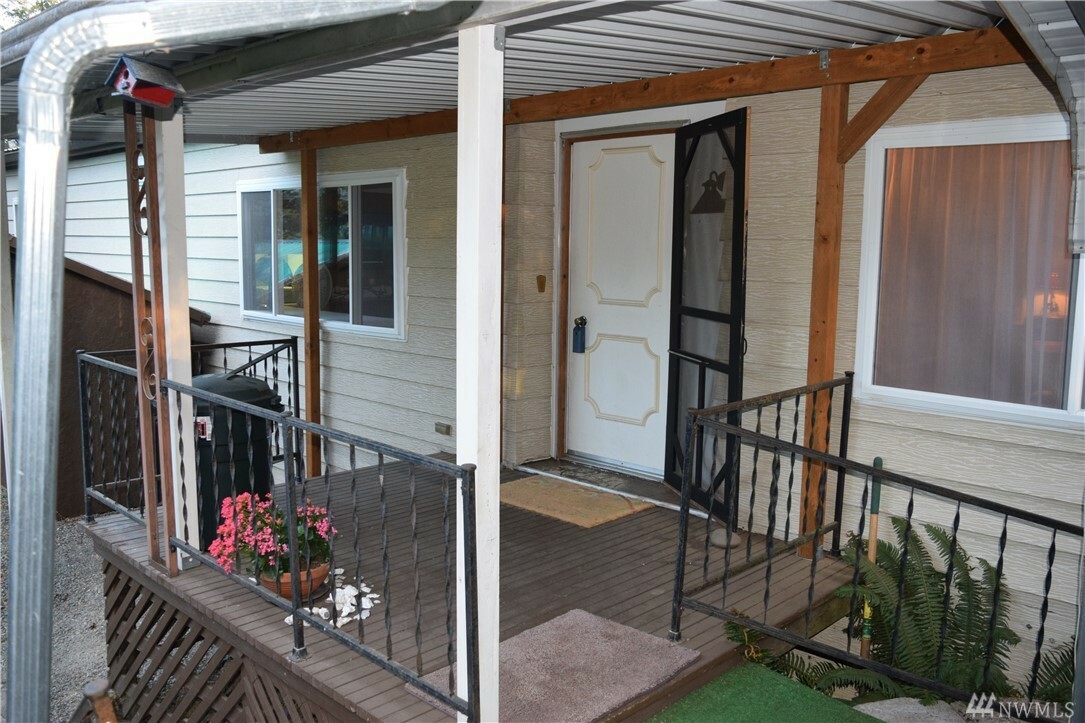 Property Photo: 166 E Satsop Rd WA 98541