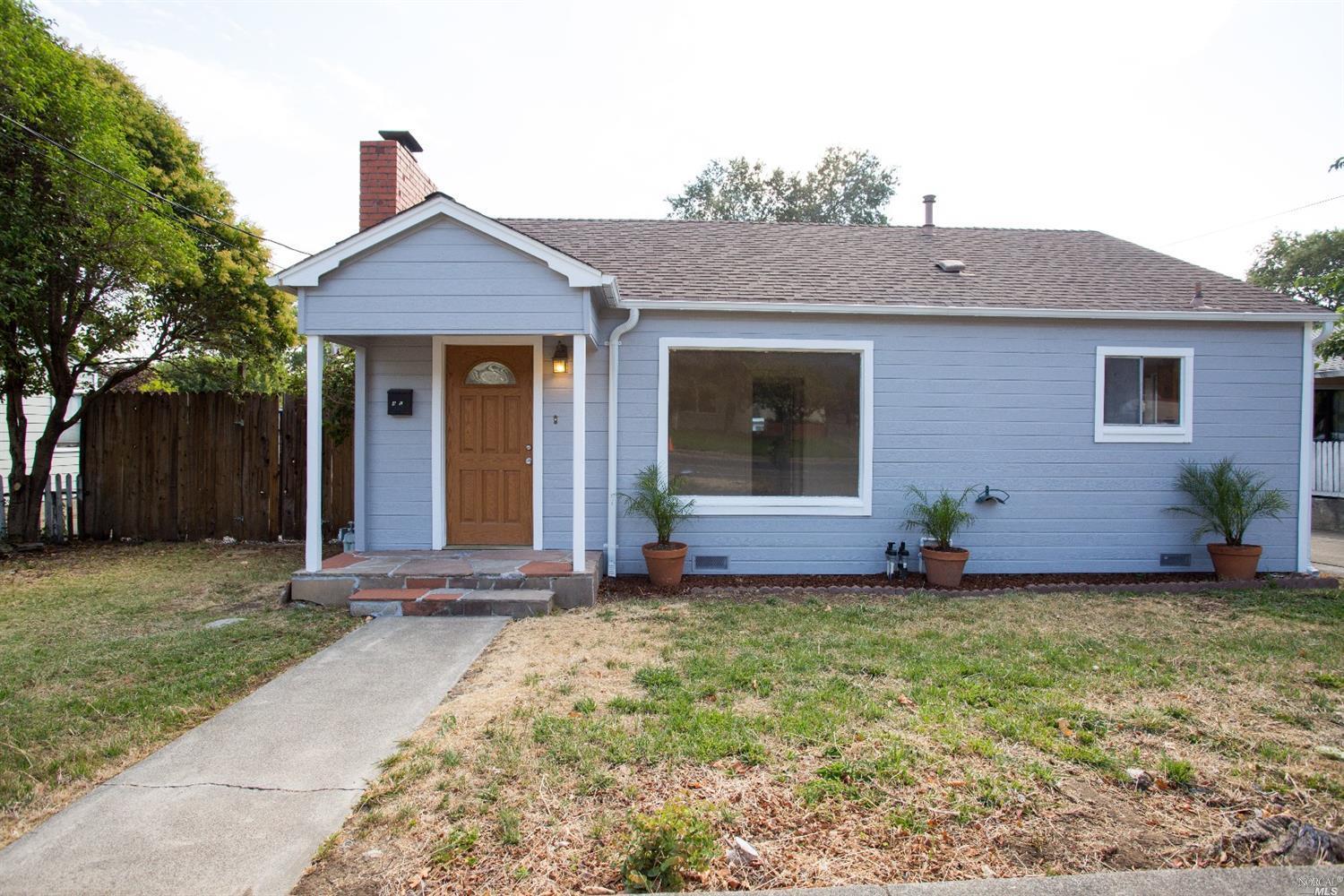 815 South Dora Street  Ukiah CA 95482 photo