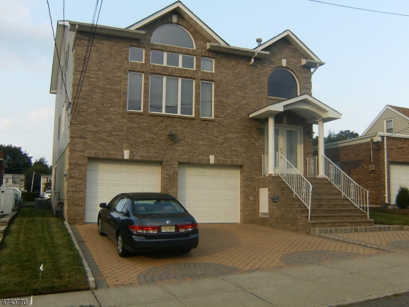 Property Photo:  731 Lake Ave  NJ 07071 