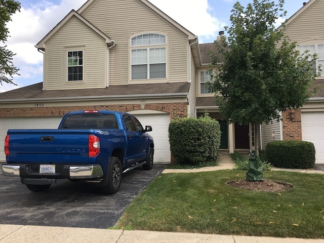 Property Photo:  1453 Doolittle Lane 1453  IL 60030 