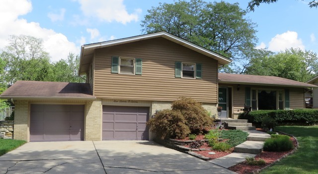 Property Photo: 6707 Fairmount Avenue IL 60516