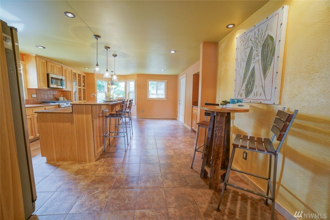 Property Photo: 3219 S 133rd St WA 98168