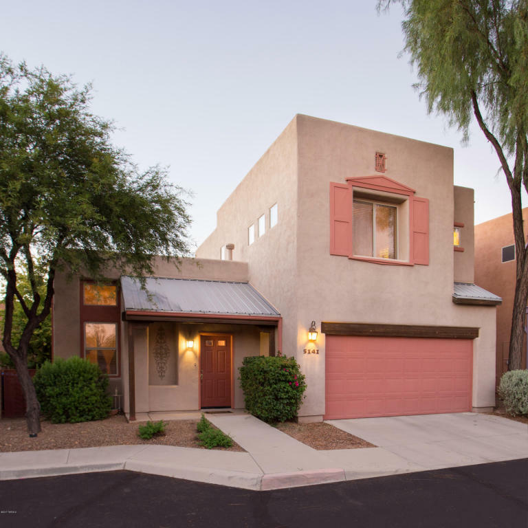 Property Photo: 5141 E Calle Vista De Colores AZ 85711