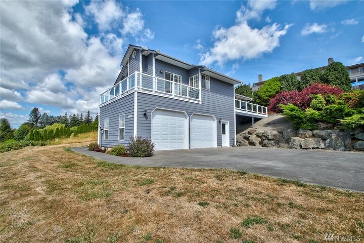 Property Photo: 18133 State Route 9 WA 98274