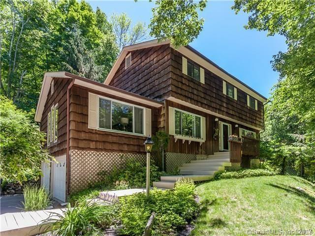 Property Photo: 8 Glenview Drive CT 06784