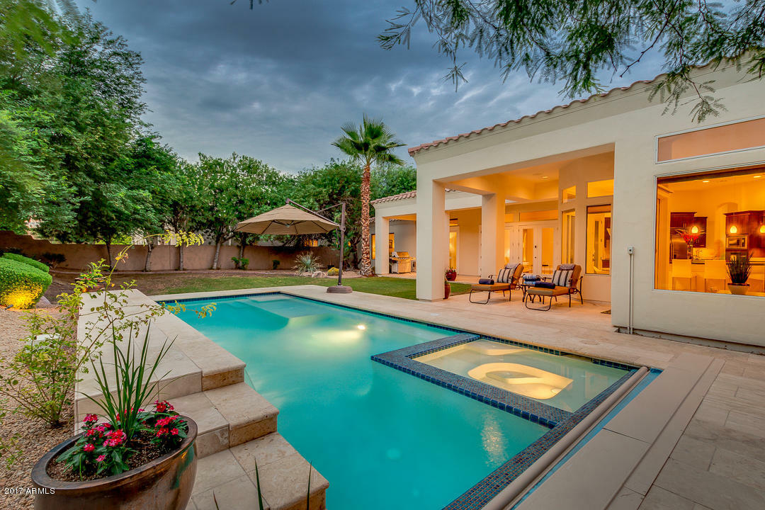 Property Photo: 5202 N 63rd Place AZ 85253