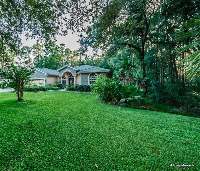 Property Photo:  1582 E Lake Woodlands Parkway  FL 34677 