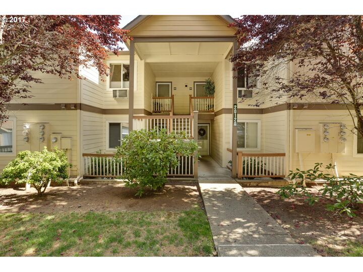 20120 Larkspur Ln 84  West Linn OR 97068 photo