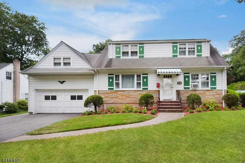 Property Photo:  46 Spring Valley Ave  NJ 07652 