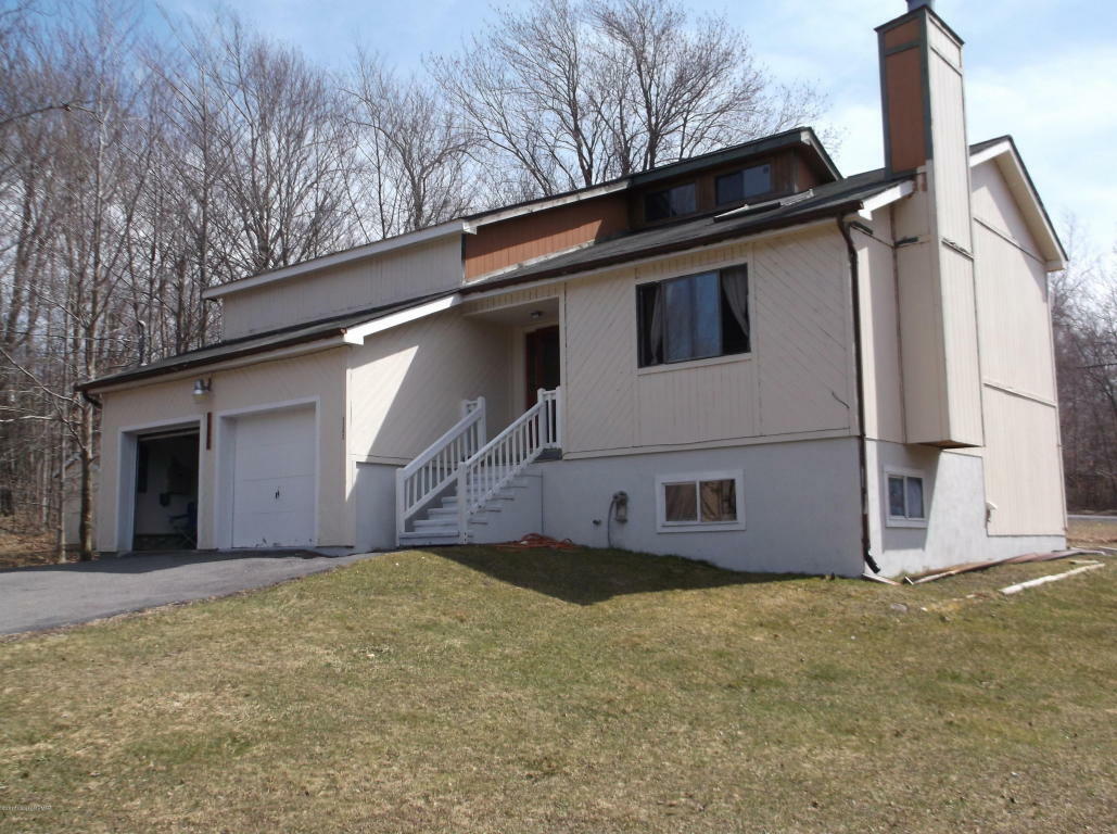 Property Photo:  5362 Winter Drive  PA 18466 