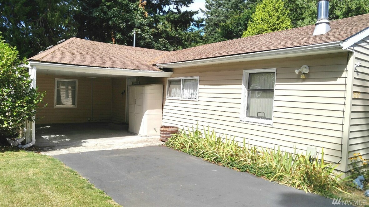 Property Photo: 2337 Yew St Rd WA 98229