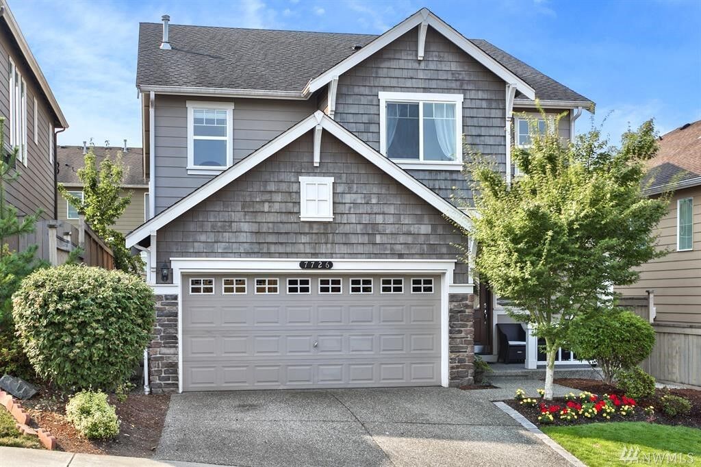 Property Photo: 7726 12th St SE WA 98258