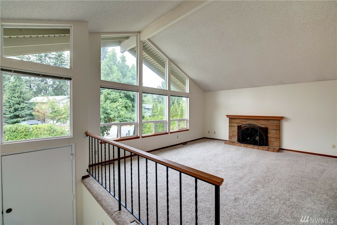 Property Photo:  3608 175th Ct NE  WA 98052 