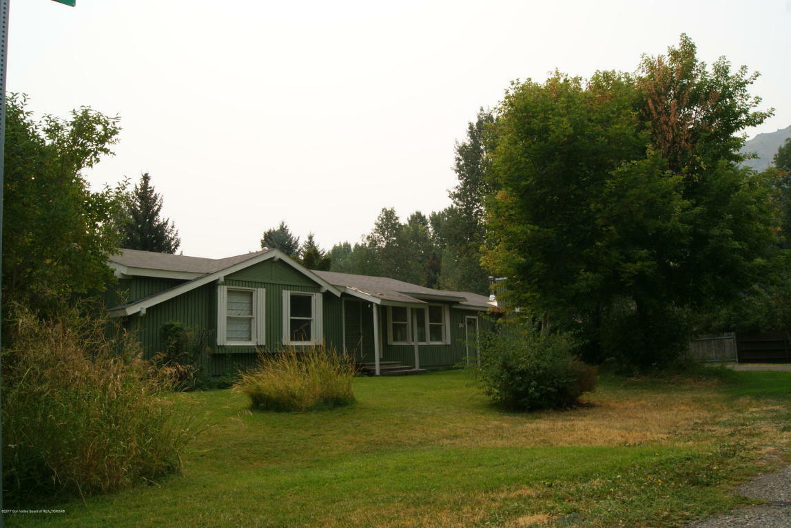 Property Photo:  110 Porphyry Dr  ID 83333 