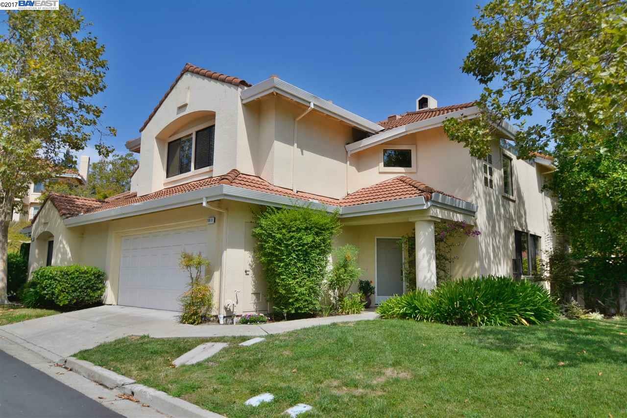 Property Photo:  769 Lakemont Pl 9  CA 94582 