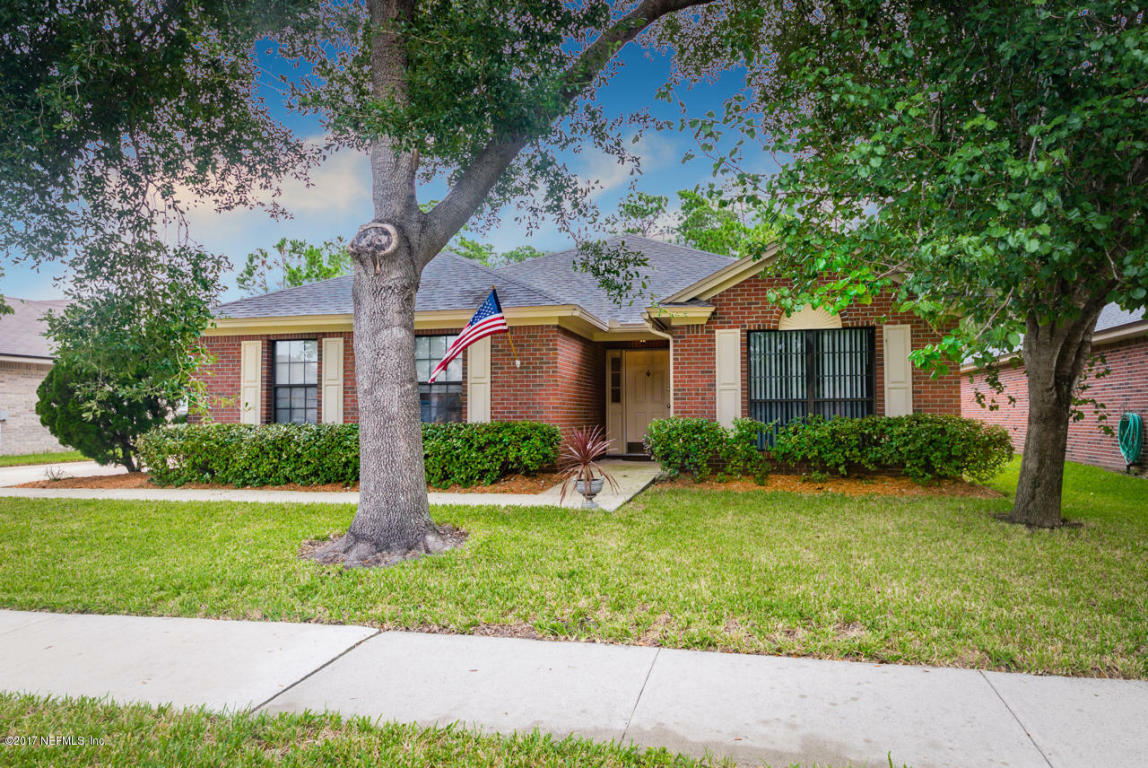 Property Photo:  4493 Deep River Way E  FL 32224 